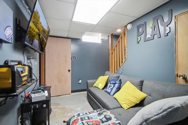 $183,100 | 1901 Oakland Avenue East, Austin, MN 55912