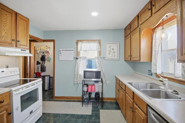 $183,100 | 1901 Oakland Avenue East, Austin, MN 55912