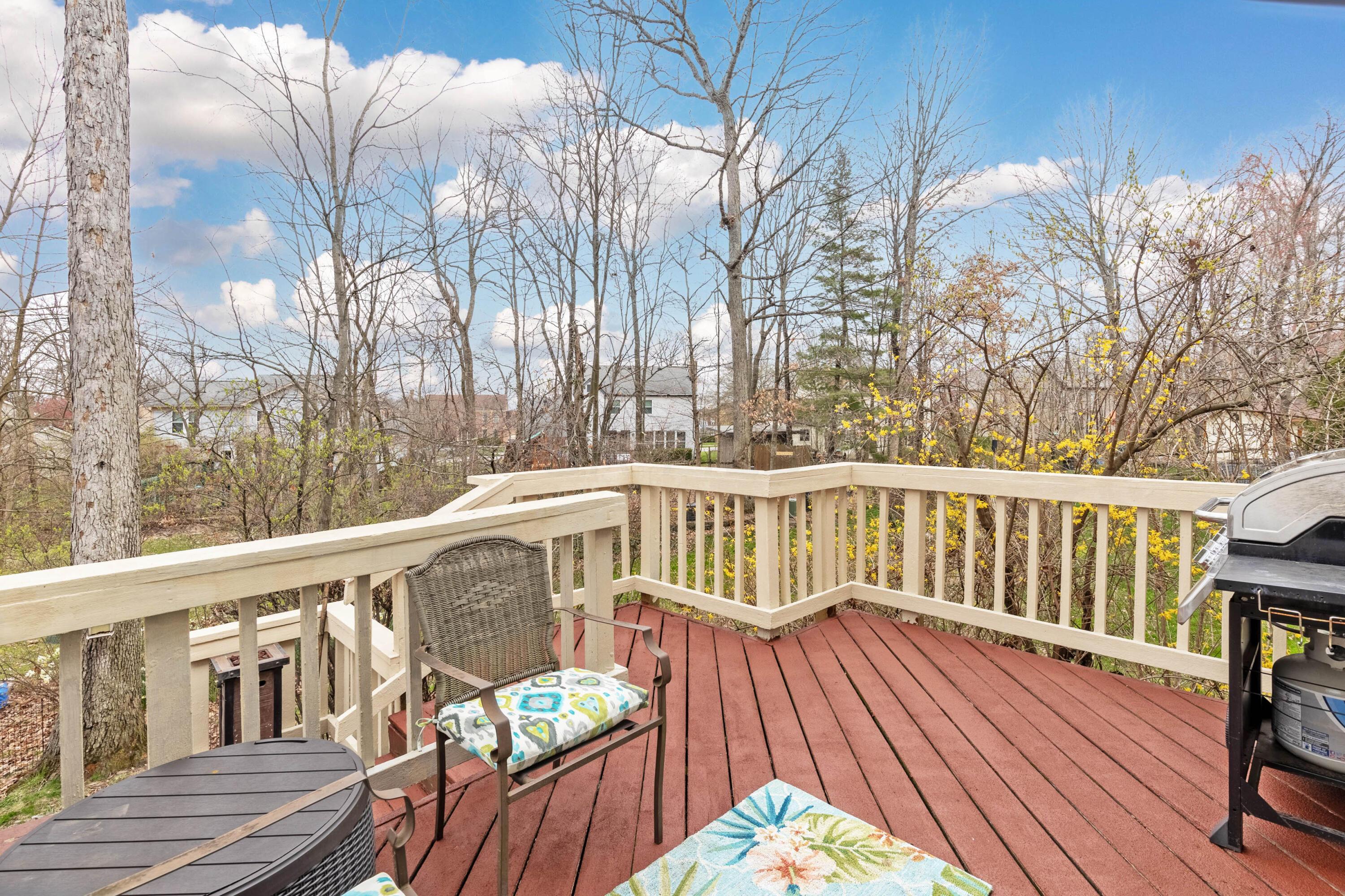 435 Emory Street Gahanna, OH 43230 - Photo 41 of 54 41. Rear Deck