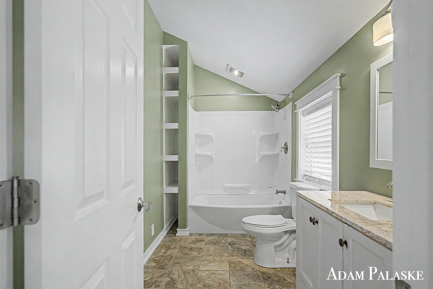 1775 Edwin Drive Wayland, MI 49348 - Photo 19 of 55 3X0A8910