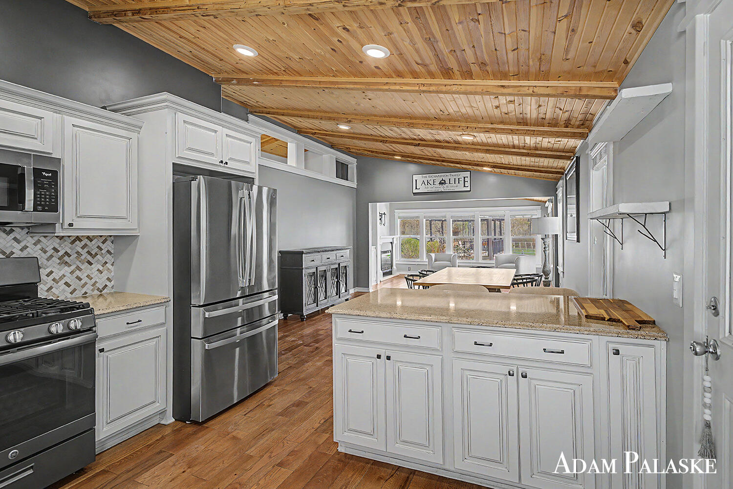 1775 Edwin Drive Wayland, MI 49348 - Photo 6 of 55 3X0A8838