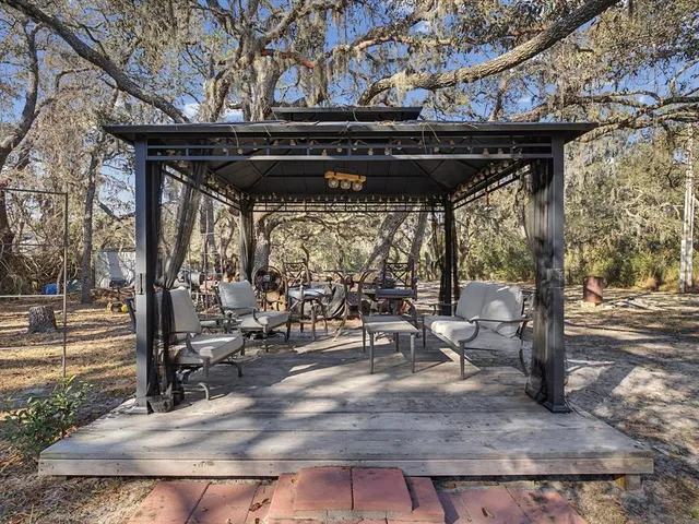 $325,000 | 18223 Ozark Drive, Hudson, FL 34667