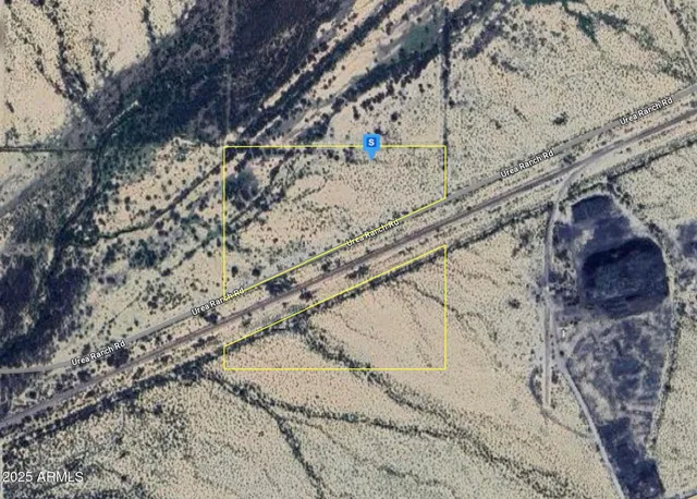 $77,999 | 72120 70 1/2 Street, Wenden, AZ 85357