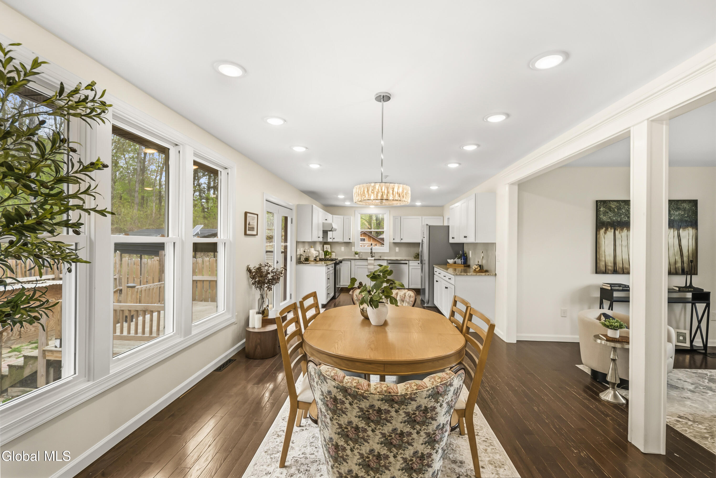 15 Werner Road Halfmoon, NY 12065 - Photo 8 of 81 009