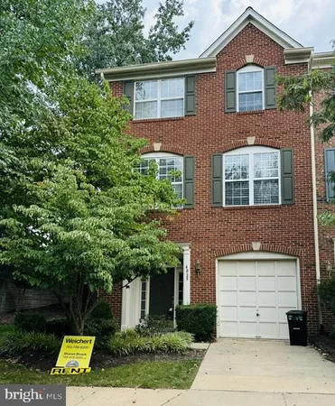 $3,500 | 4025 Shaughnessy Court, Fairfax, VA 22030