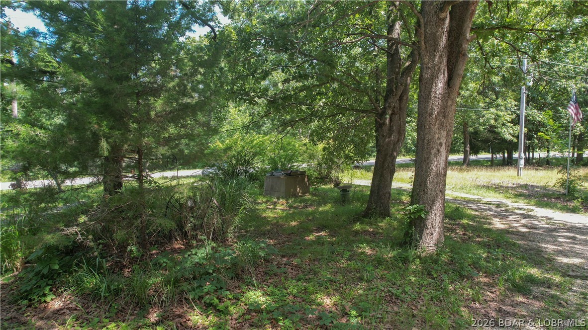 5546 Southwest State Rte 7 Camdenton, MO 65020 - Photo 4 of 11