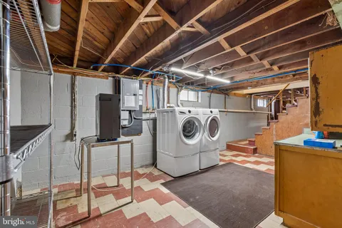 $315,000 | 515 Almonesson Road, Blackwood, NJ 08012