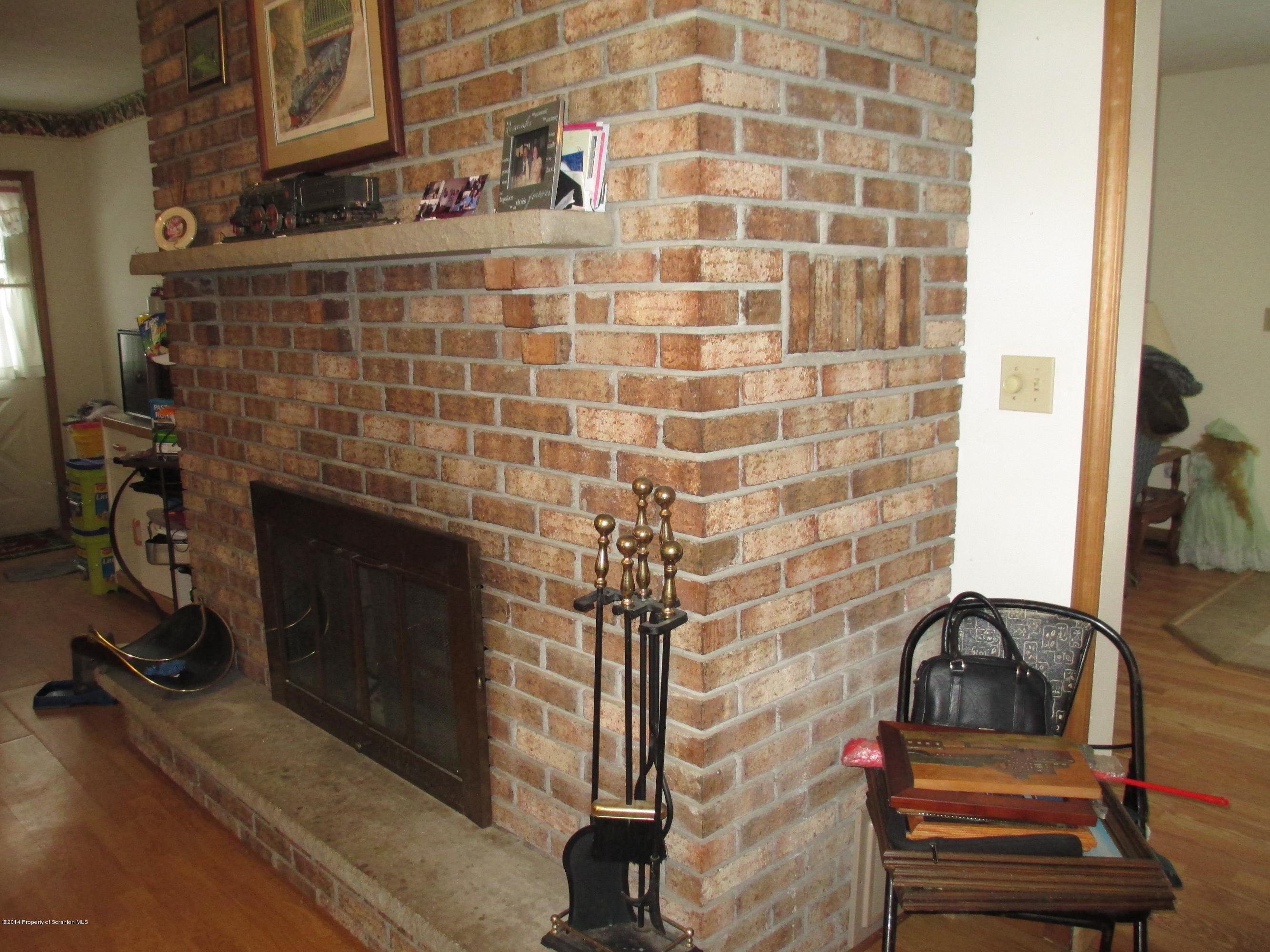 1506 Mt Cobb Road Lake Ariel, PA 18436 - Photo 5 of 11 Gallery Image 5