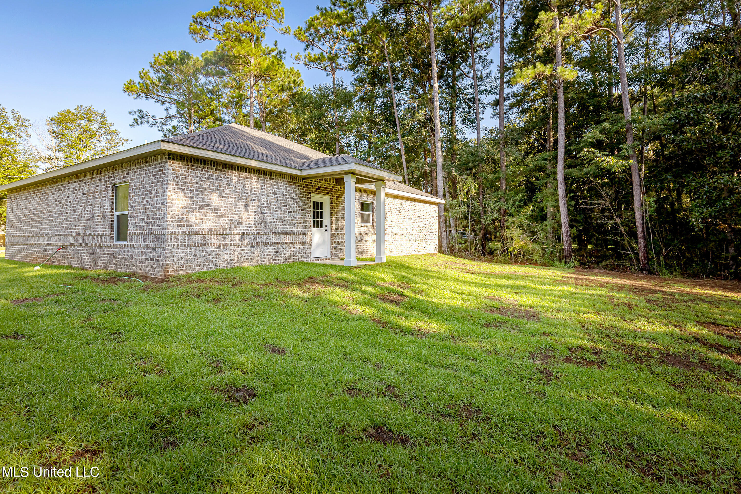 8808 Ferry Point Road Gautier, MS 39553 - Photo 50 of 50 IMG_1624