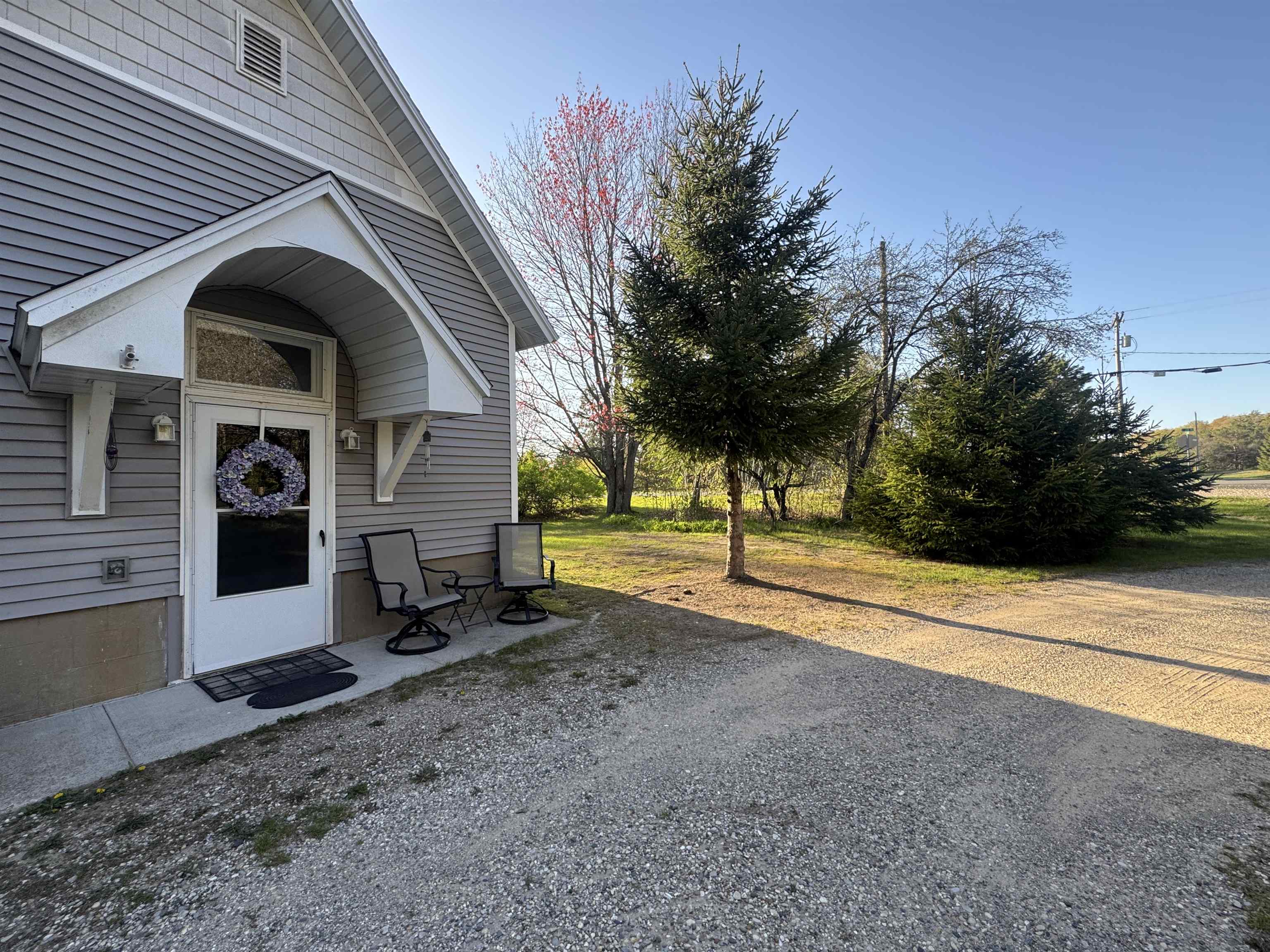 1012 South 35 Road Cadillac, MI 49601 - Photo 5 of 30