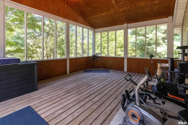 $350,000 | 350 Oak Grove Road, Makanda, IL 62958