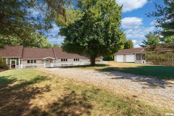 $350,000 | 350 Oak Grove Road, Makanda, IL 62958