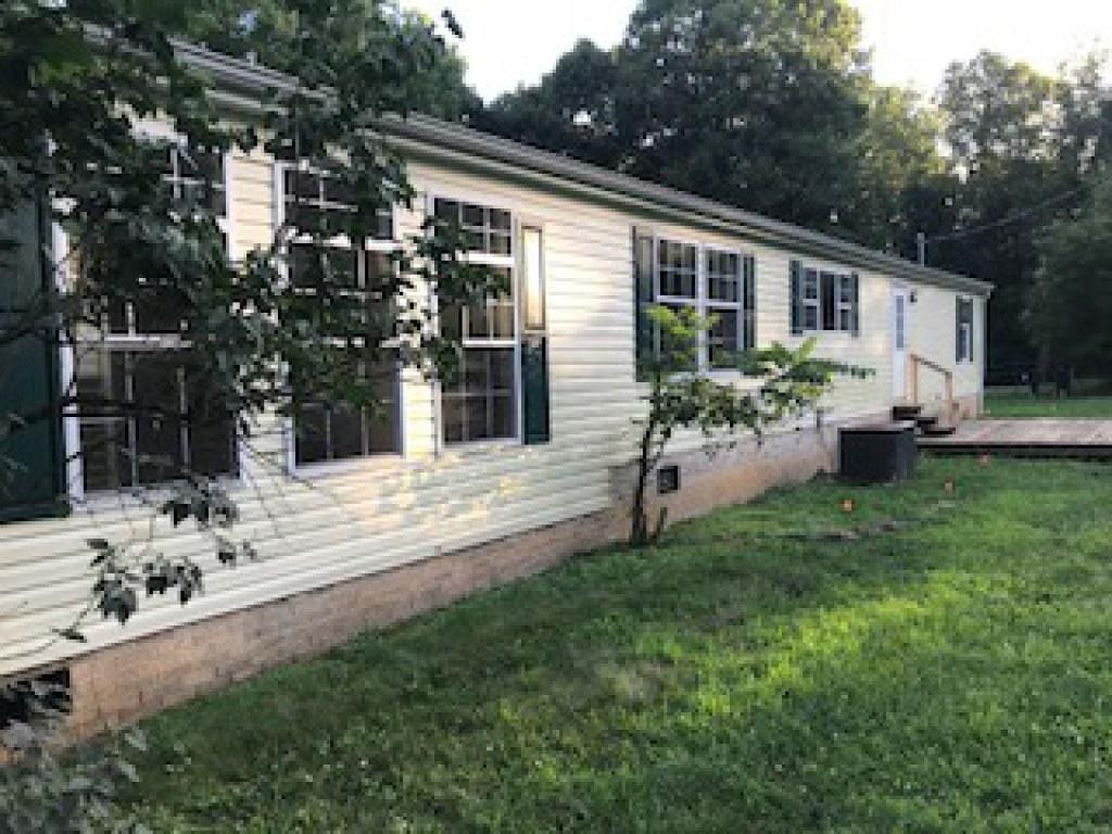 22055 Misty Road Abingdon, VA 24211 - Photo 2 of 15 Photo 2