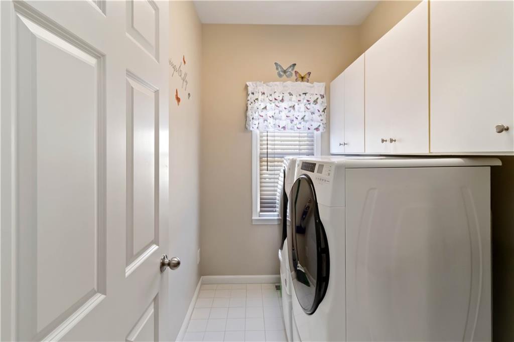 2450 Vivian Circle Decatur, GA 30030 - Photo 12 of 33 Gallery Image 12