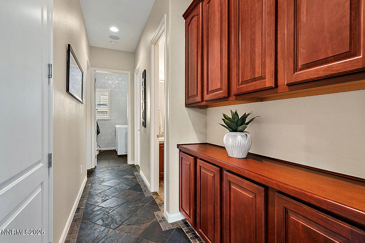 2694 Mule Circle Reno, NV 89521 - Photo 22 of 35 2694 Mule Hallway