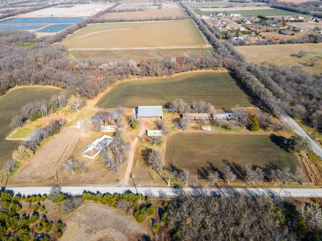 $500,000 | 806 East Rosewood Street, Rose Hill, KS 67133