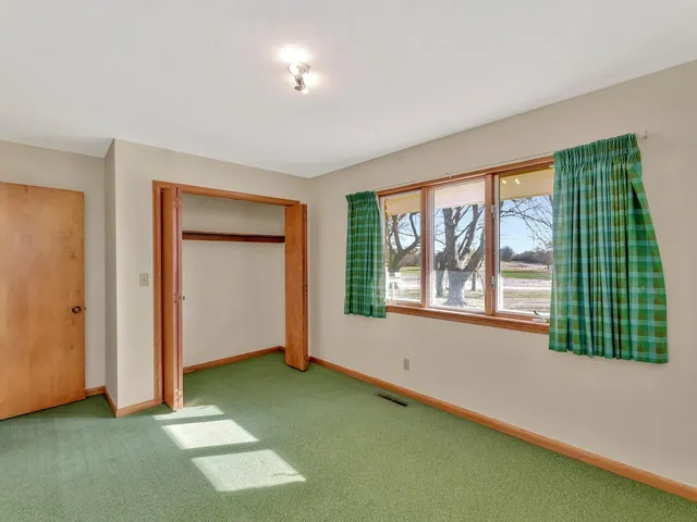 $500,000 | 806 East Rosewood Street, Rose Hill, KS 67133