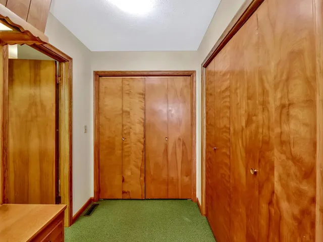 $500,000 | 806 East Rosewood Street, Rose Hill, KS 67133