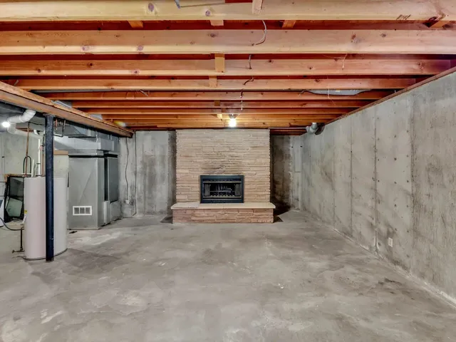 $500,000 | 806 East Rosewood Street, Rose Hill, KS 67133