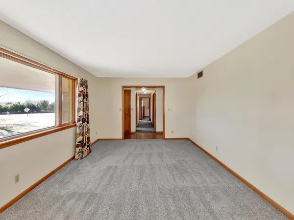 $500,000 | 806 East Rosewood Street, Rose Hill, KS 67133