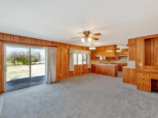 $500,000 | 806 East Rosewood Street, Rose Hill, KS 67133