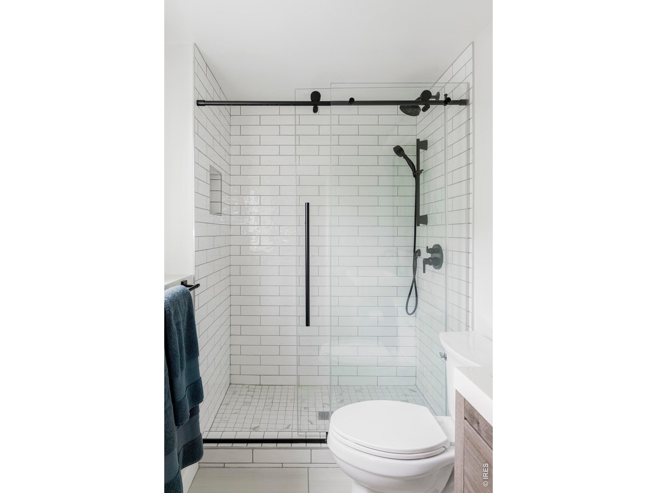 646 Furman Way Boulder, CO 80305 - Photo 28 of 38 Guest suite shower.