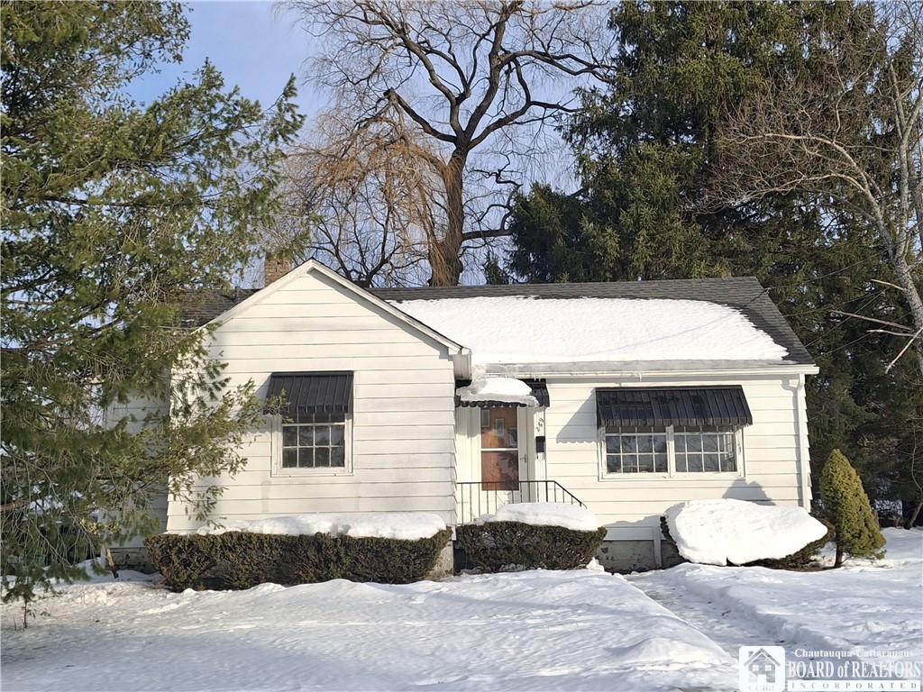 269 Delaware Ave.   Two Bedroom Ranch Home
