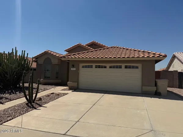 $1,800 | 8910 North 114th Avenue, Peoria, AZ 85345