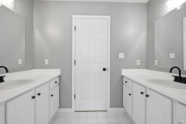 $574,900 | 1397 Smoketree Drive, Forest, VA 24551