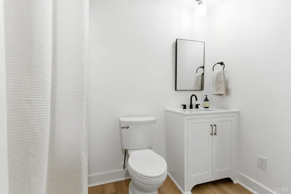 $574,900 | 1397 Smoketree Drive, Forest, VA 24551