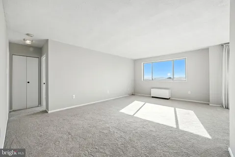 $210,000 | 2059 Huntington Avenue, Unit 503, Alexandria, VA 22303