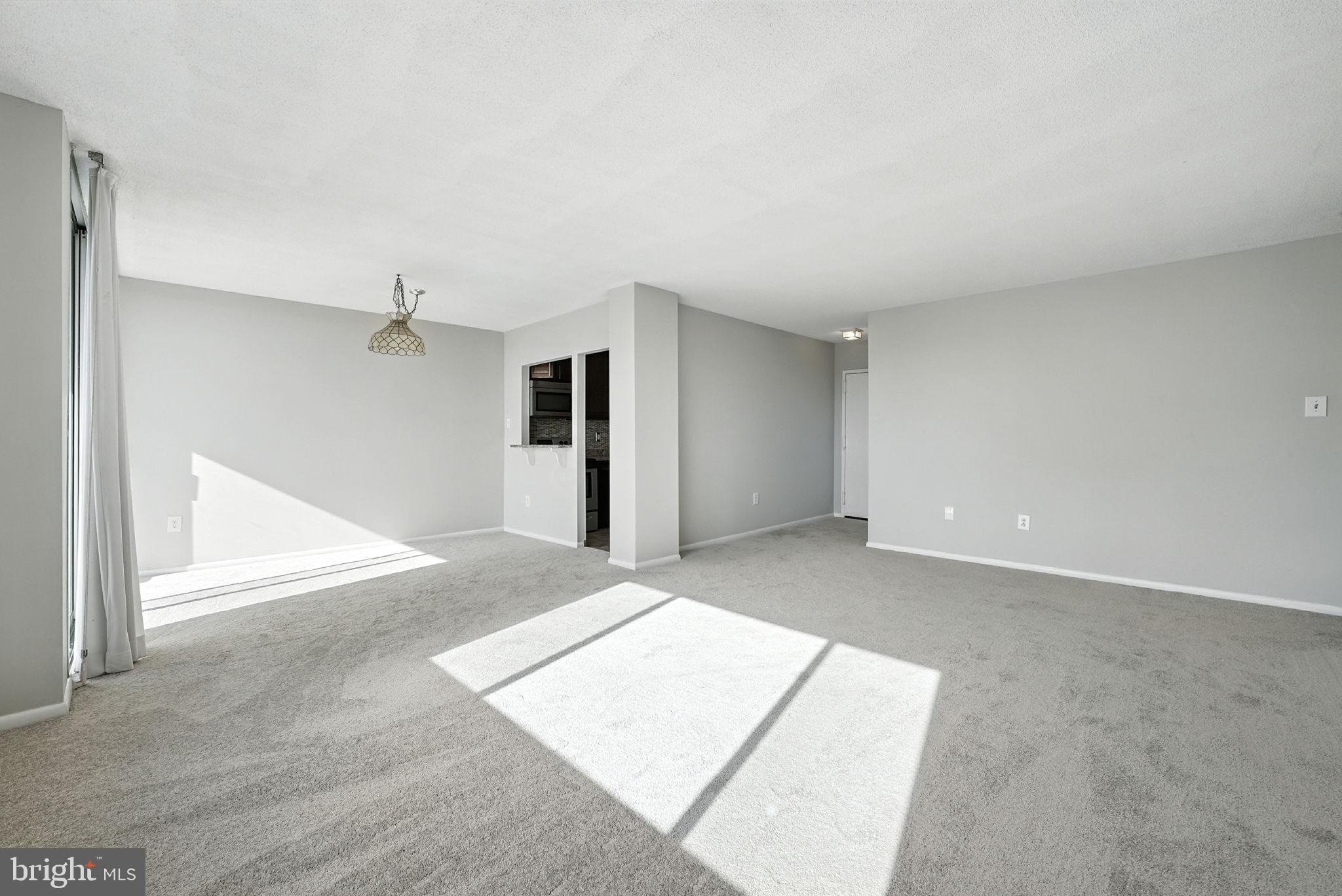 2059 Huntington Avenue, Unit 503 Alexandria, VA 22303 - Photo 6 of 22 a view of an empty room