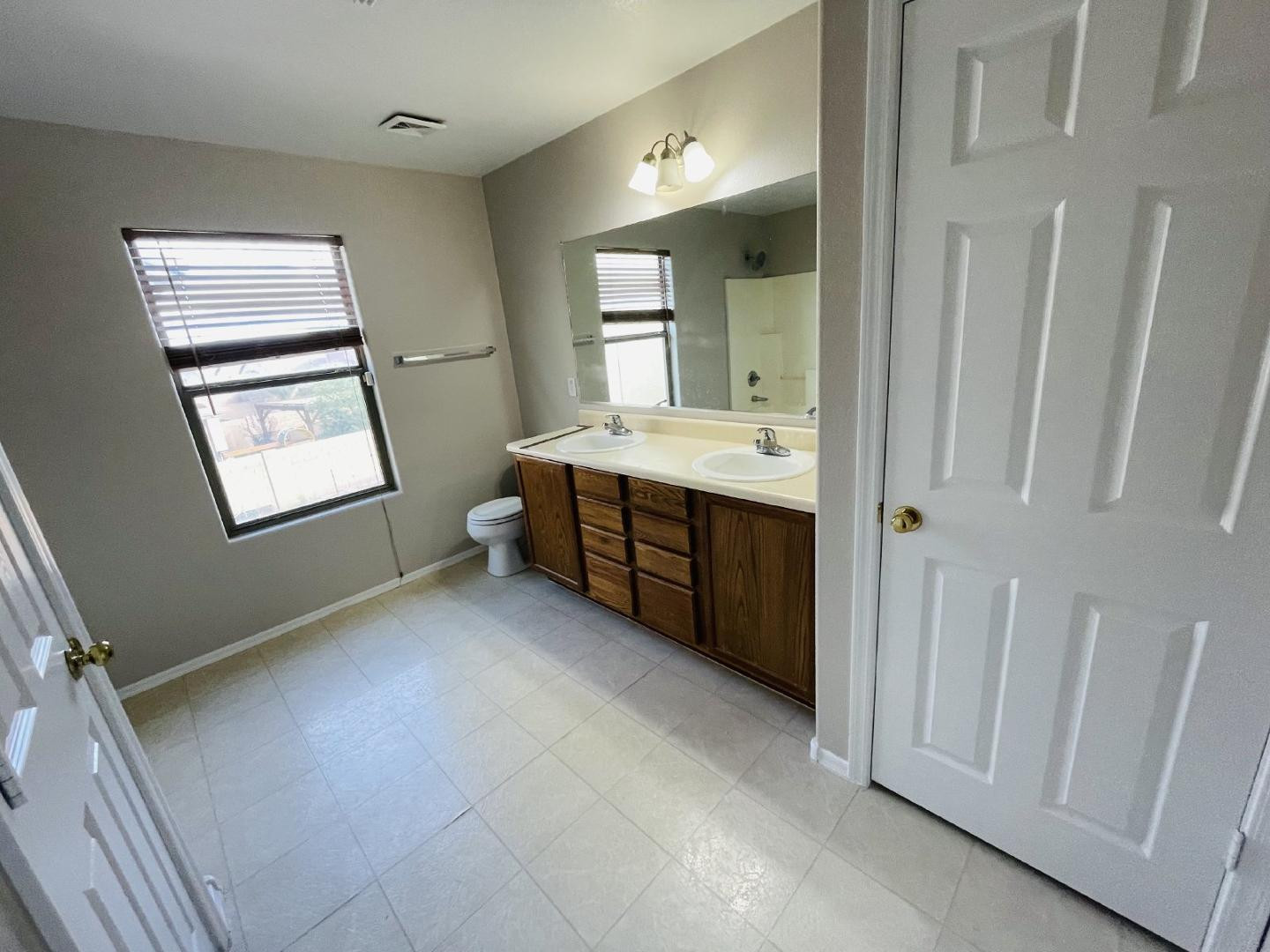 45811 West Amsterdam Road Maricopa, AZ 85139 - Photo 15 of 19 Photo #15