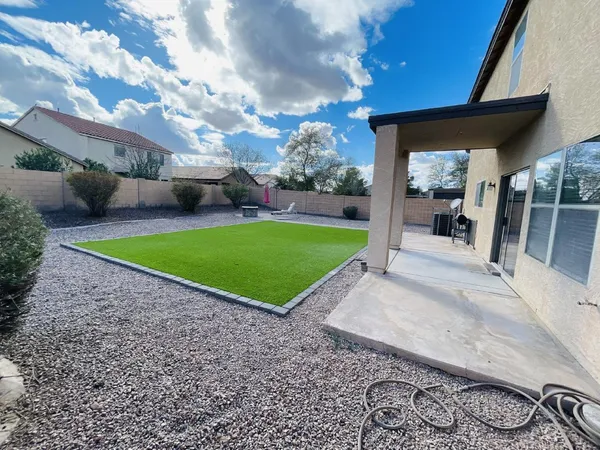 $1,700 | 45811 West Amsterdam Road, Maricopa, AZ 85139