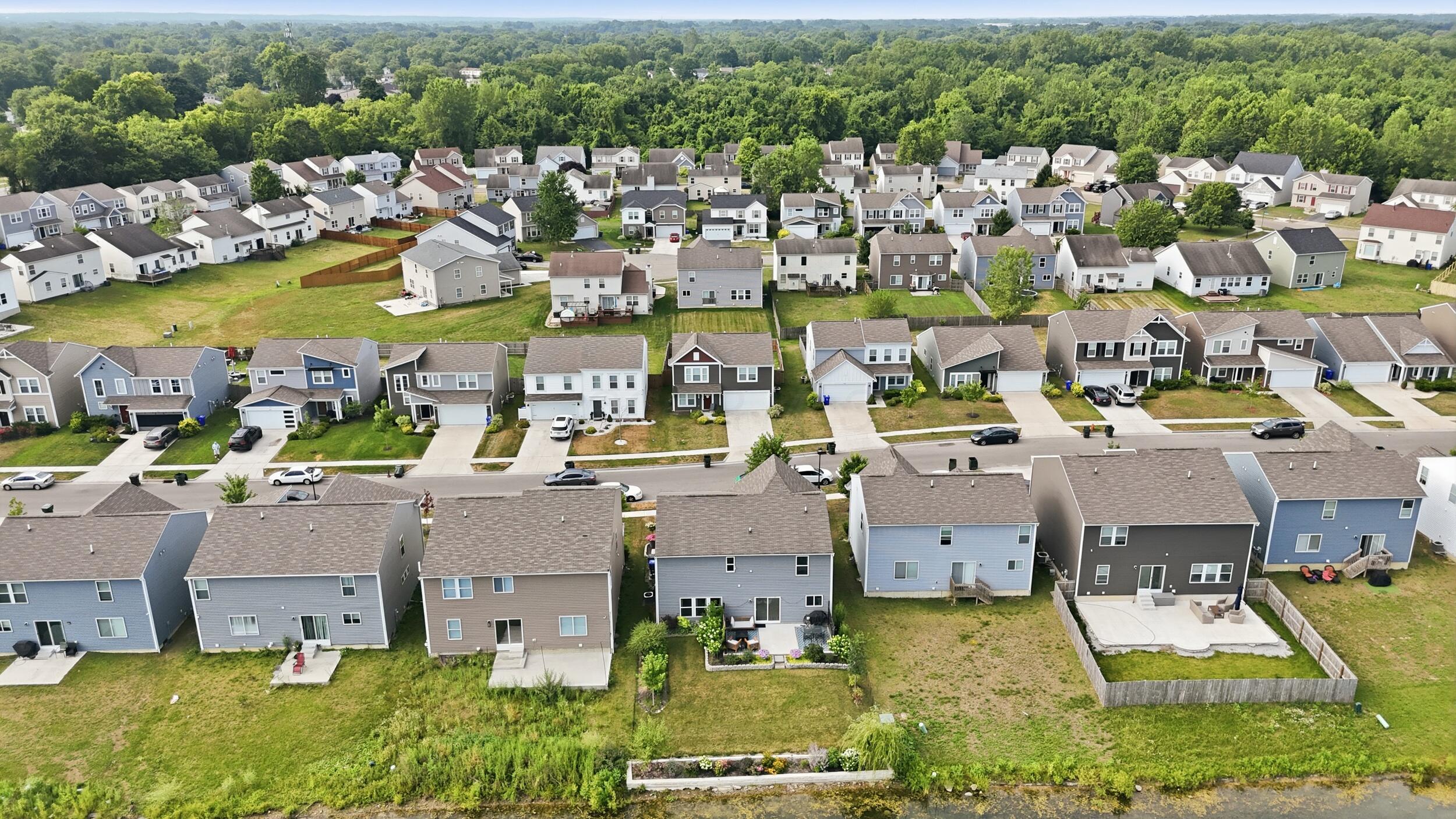 4872 Amber Crossing Road Columbus, OH 43232 - Photo 41 of 49 42_dji_20260709094507_0172_d