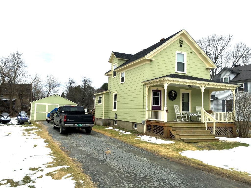 38 Wallace Street Ryegate, VT 05042 - Photo 3 of 20 Gallery Image 3