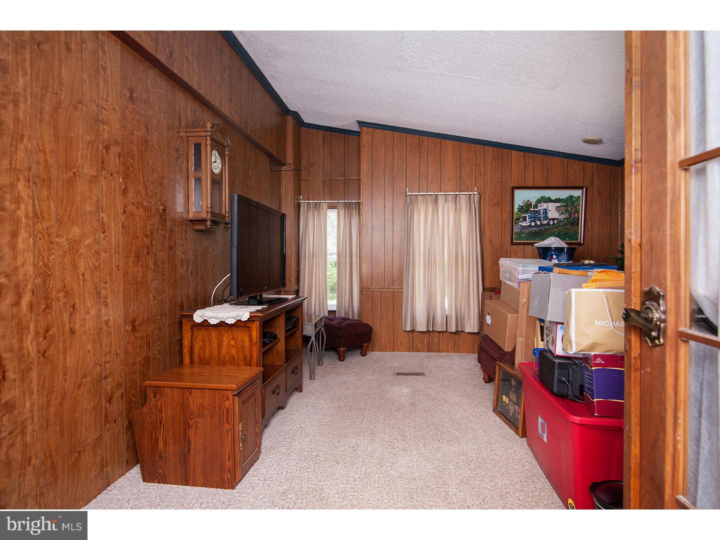 237 Jenkins Pond Road Milford, DE 19963 - Photo 12 of 24 Den