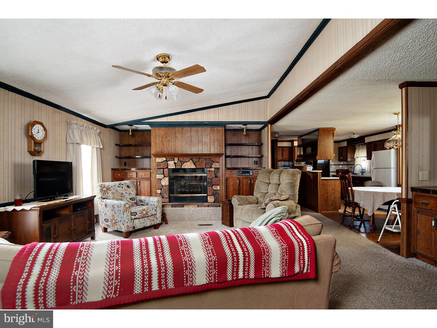 237 Jenkins Pond Road Milford, DE 19963 - Photo 6 of 24 Family Room