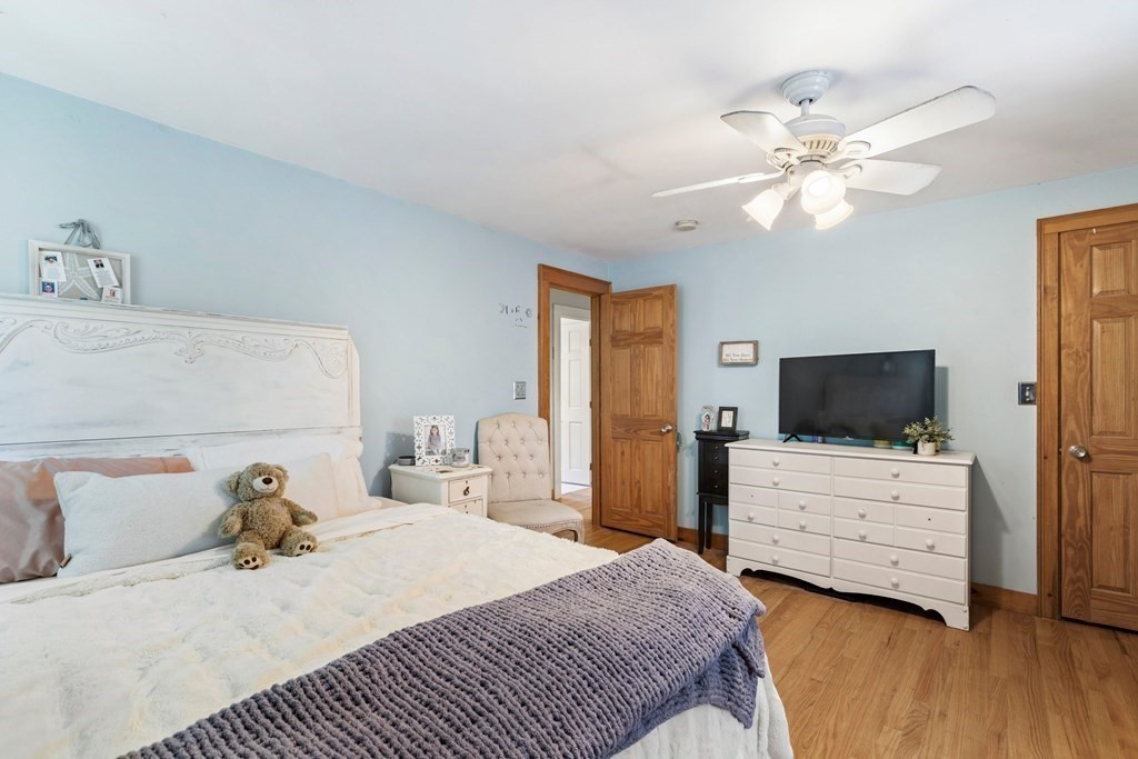 36 Mattapoisett Road Acushnet, MA 02743 - Photo 19 of 26 Gallery Image 19