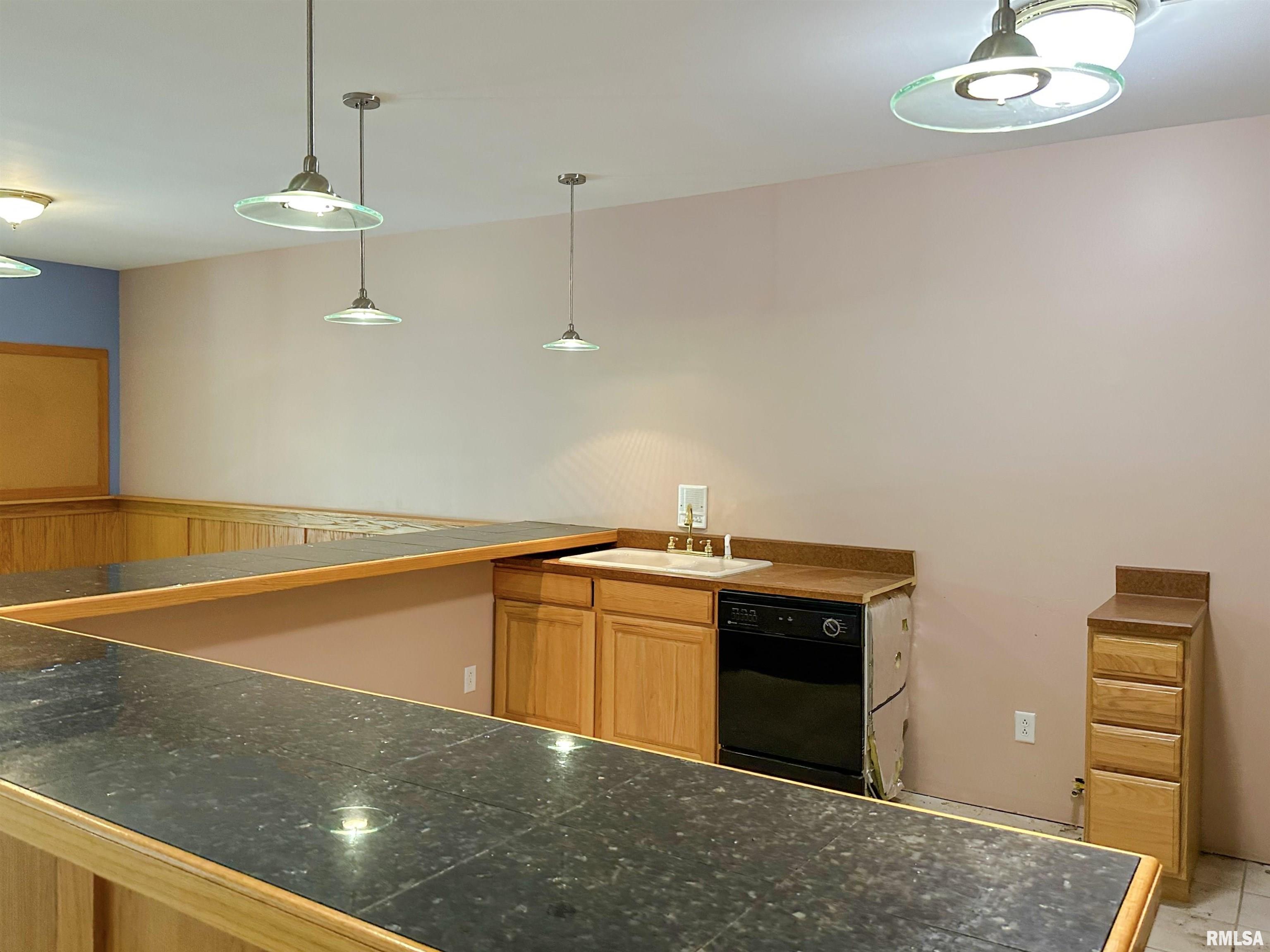 1000 Old Fairfield Road Mount Vernon, IL 62864 - Photo 32 of 43