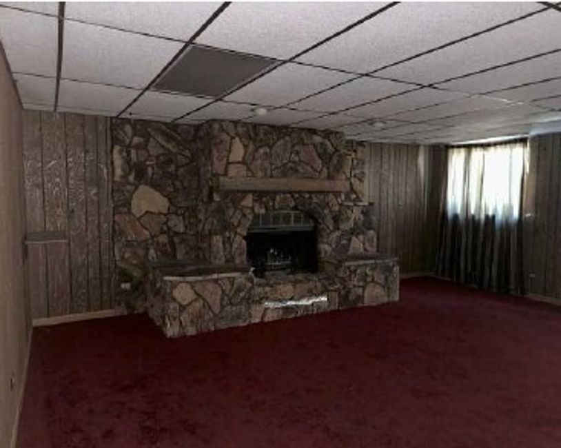 3710 Briar Lane Hazel Crest, IL 60429 - Photo 20 of 27 a living room with a fireplace
