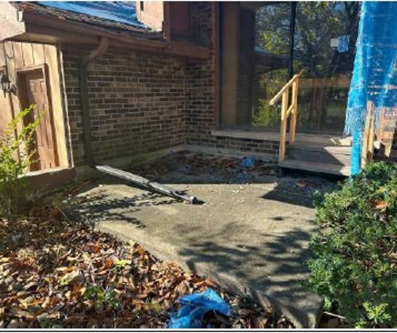 3710 Briar Lane Hazel Crest, IL 60429 - Photo 3 of 27 a view of a backyard with pathway