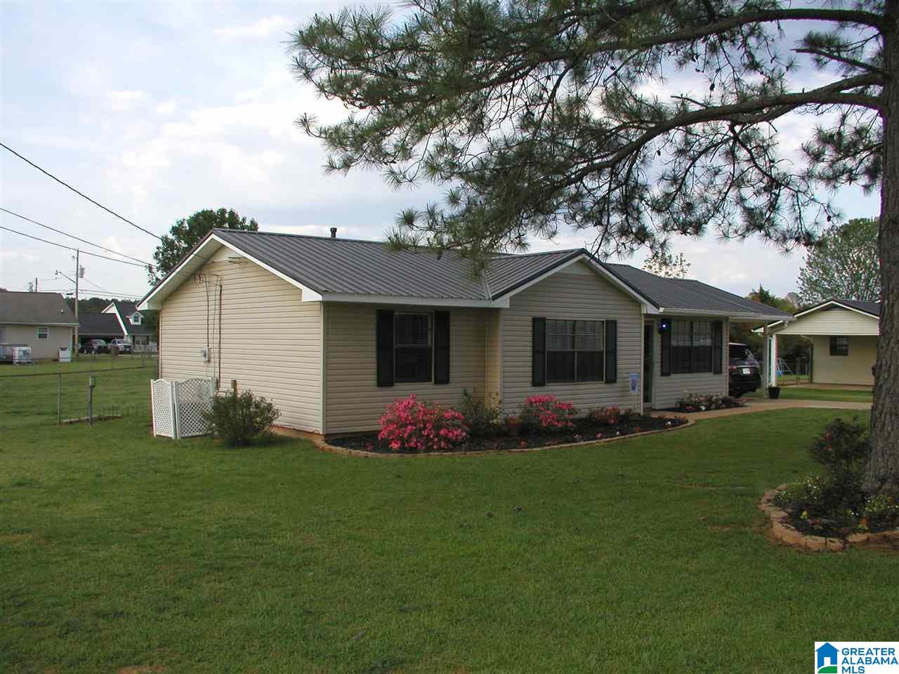 995 Buckelew Bridge Road Anniston, AL 36207 - Photo 1 of 22
