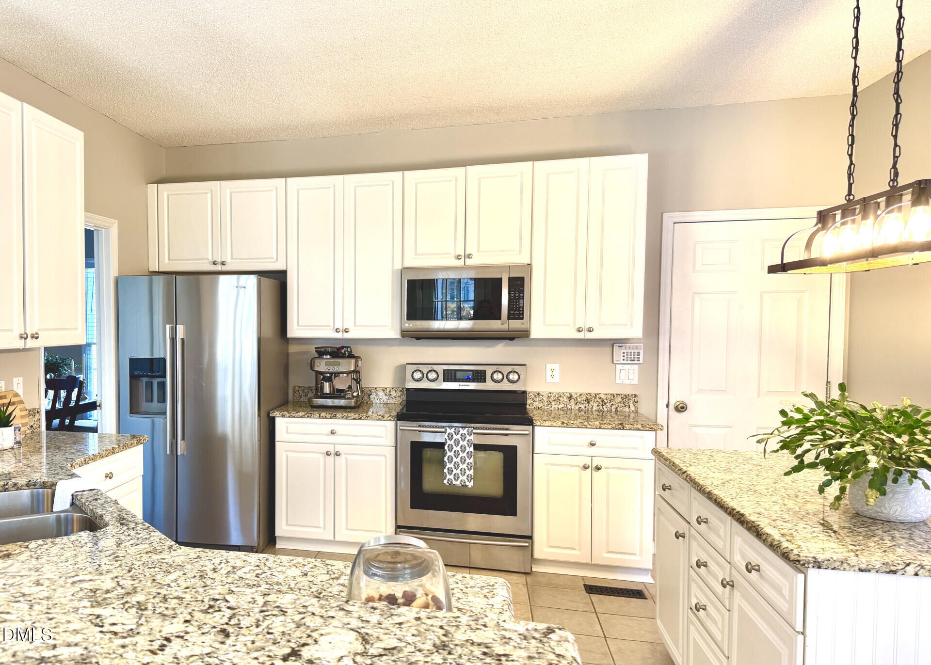 12200 Freemont Lane Raleigh, NC 27613 - Photo 15 of 43 12200FreemontLn_65721_15