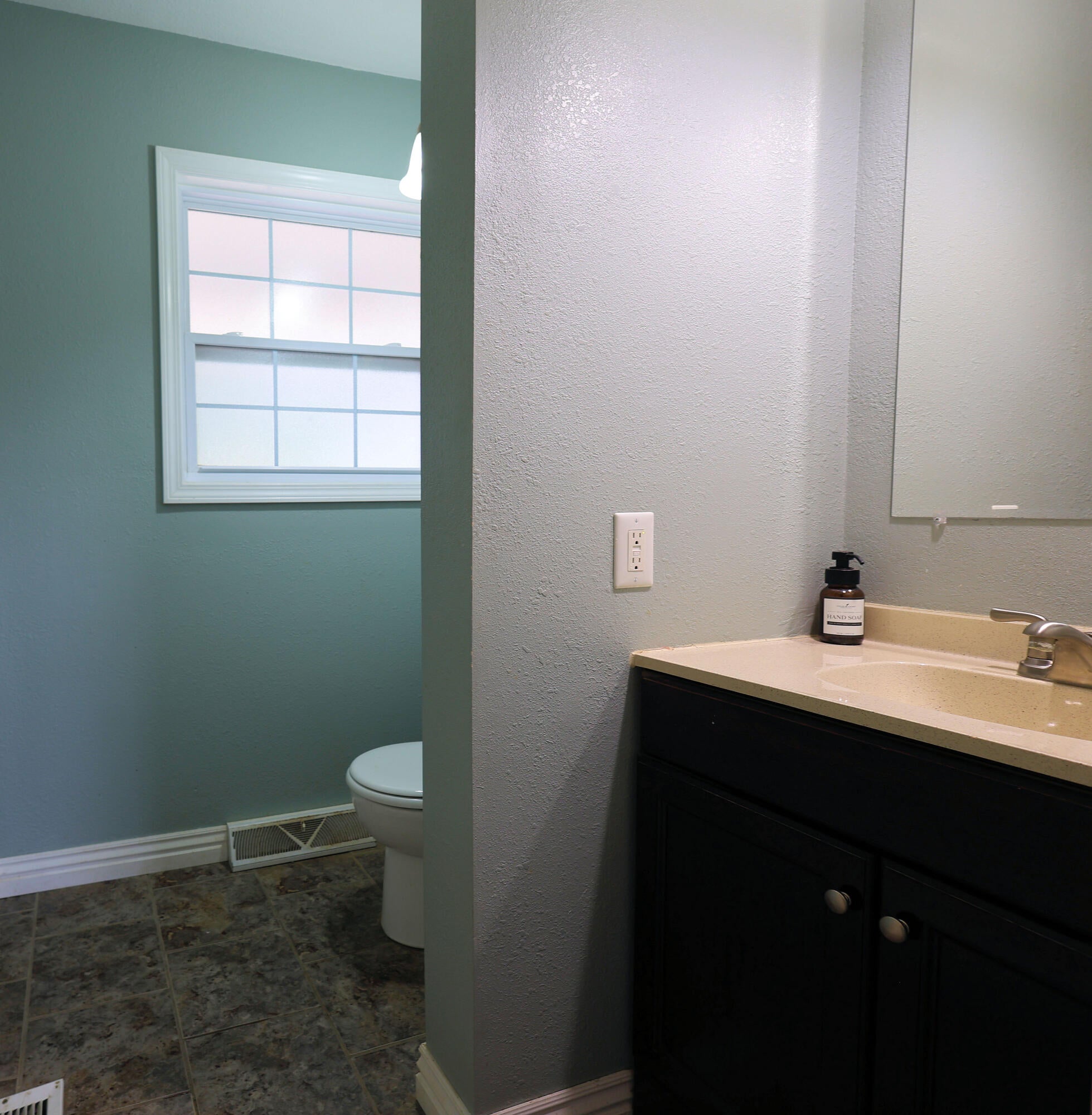 9700 Ball Road Centralia, MO 65240 - Photo 23 of 34 Gallery Image 23