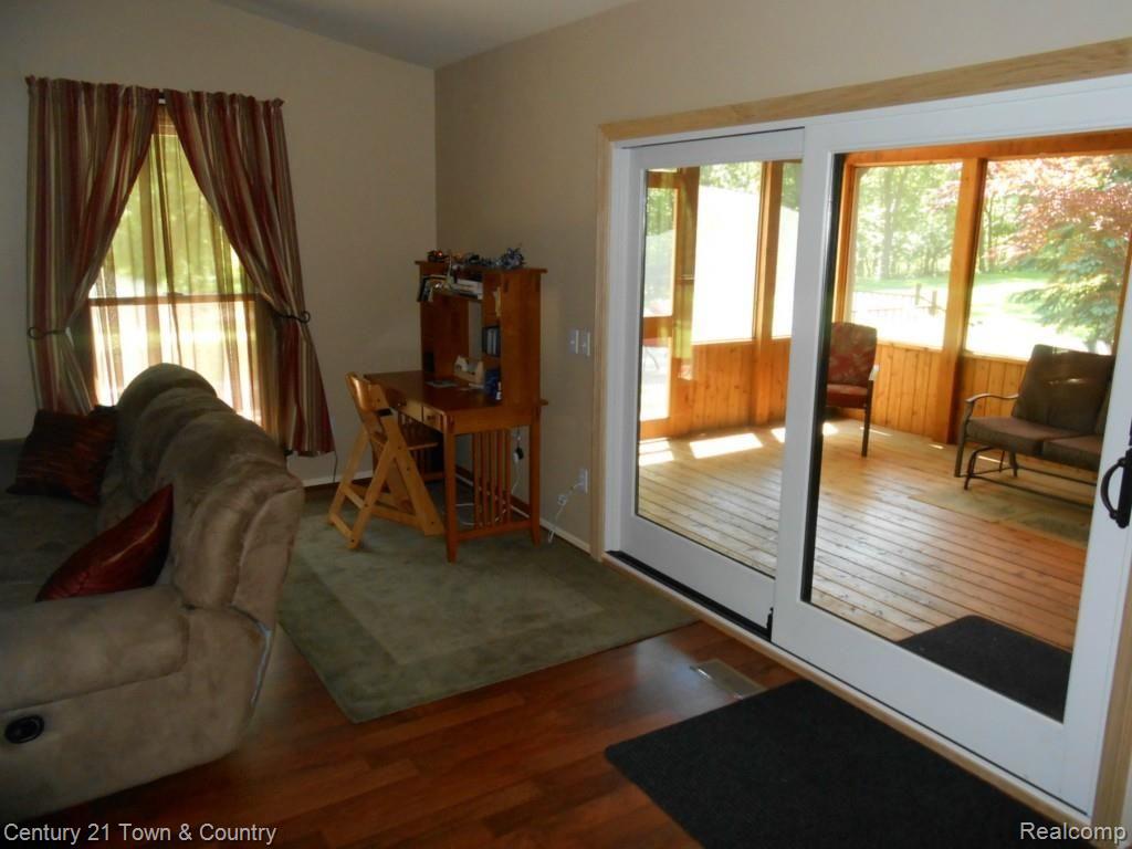 2953 Leyton Court Rochester, MI 48306 - Photo 31 of 54 Grt Rm 8.jpg