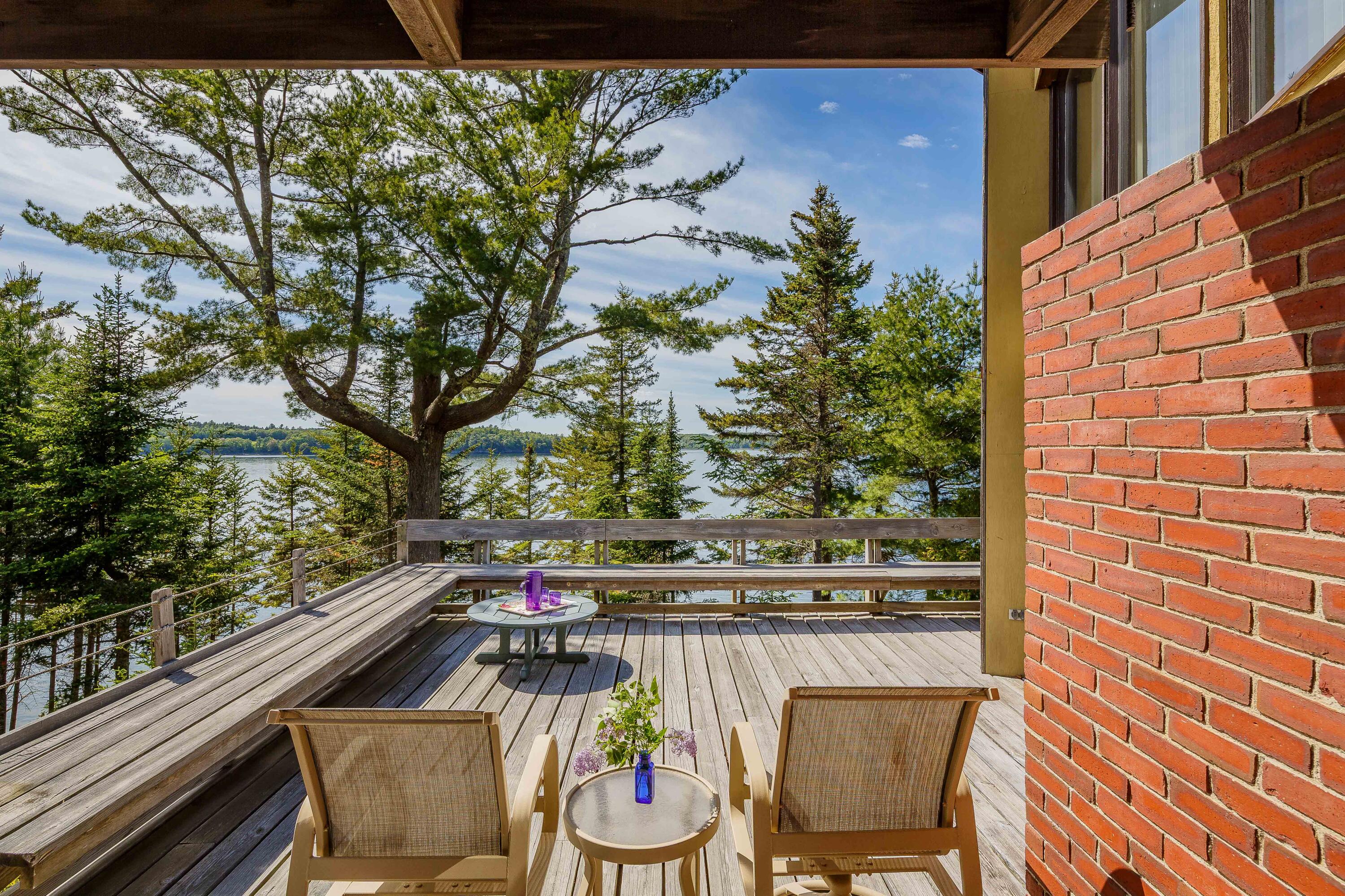 16 Modin Lane Penobscot, ME 04476 - Photo 19 of 47 16Modin_13_SS_House_Main_Living_Spaces_m
