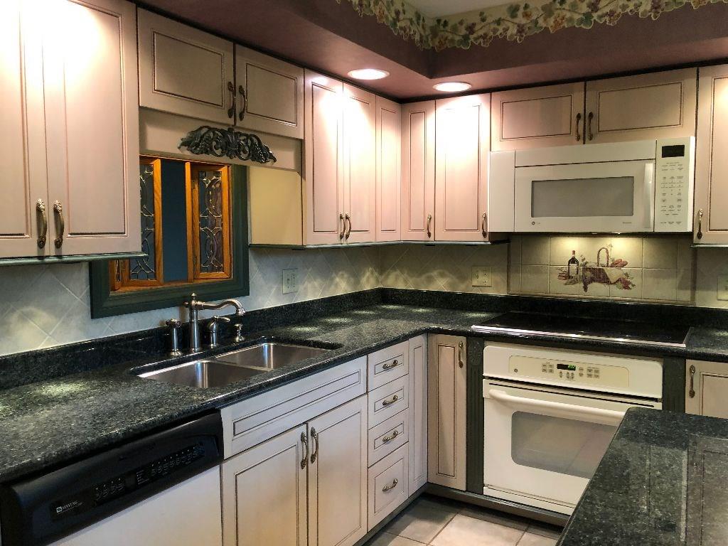 75 T547 Indiana, PA 15701 - Photo 4 of 20 Kitchen
