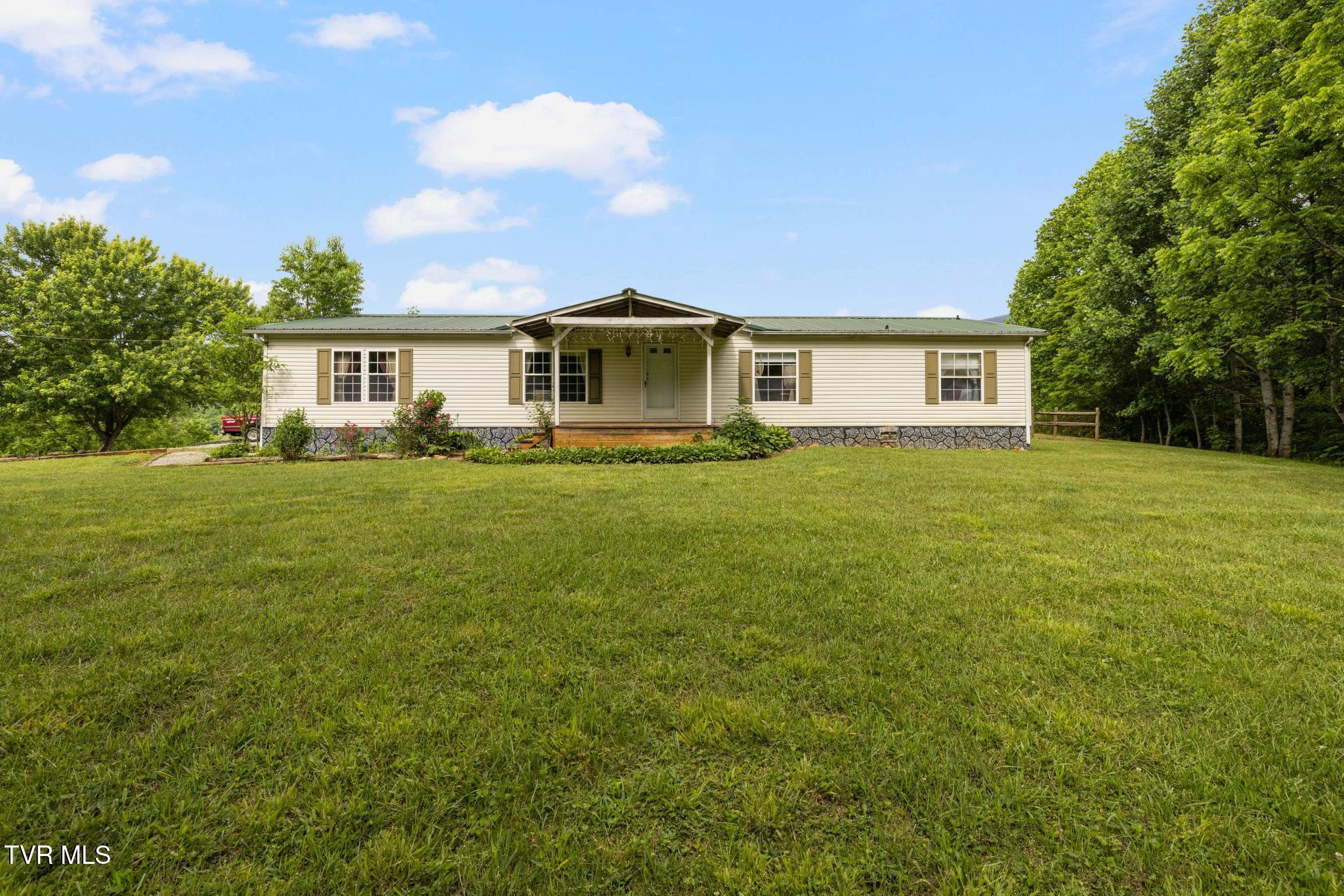 195 Estep Hollow Road Elizabethton, TN 37643 - Photo 60 of 69 IMG_7302