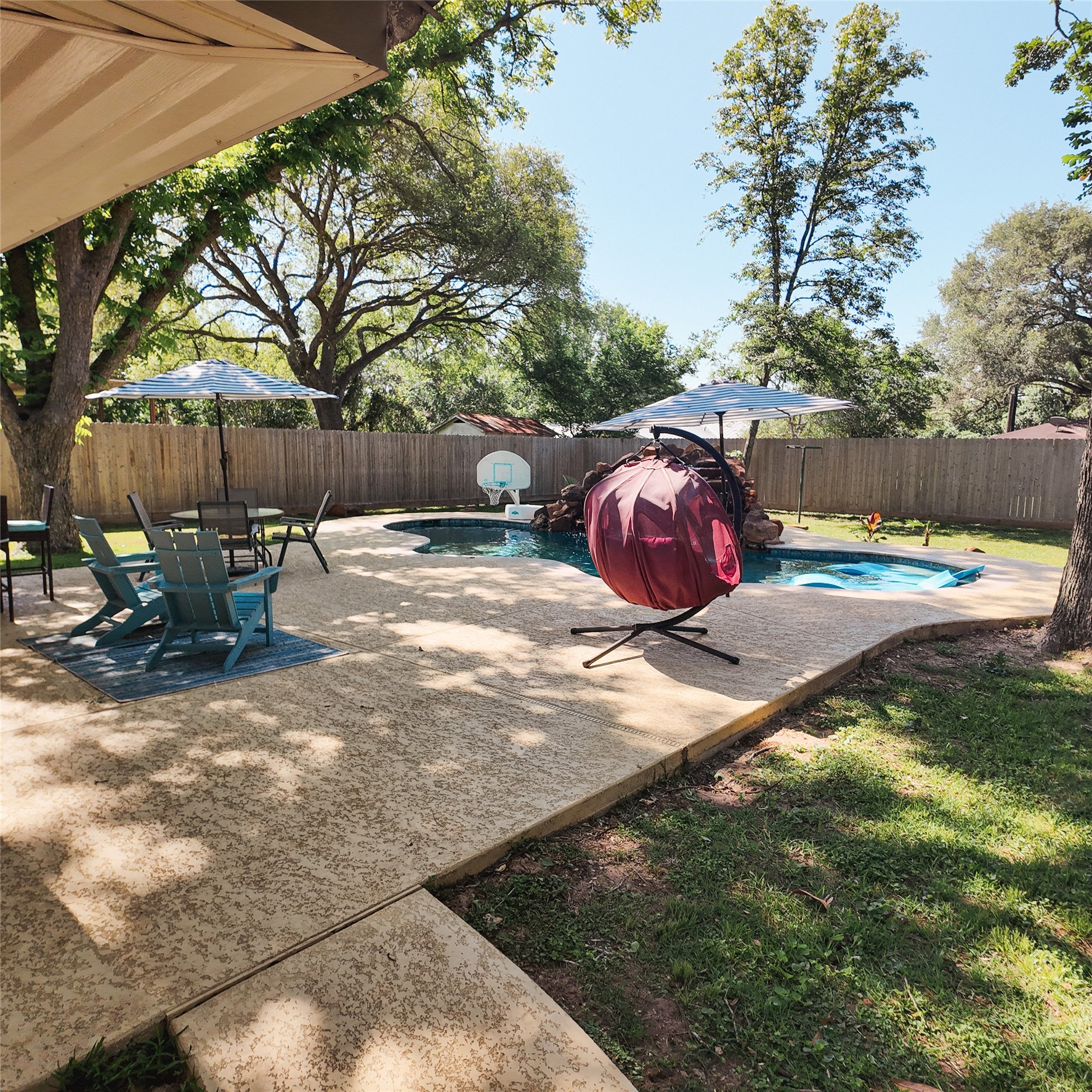 317 Harbert Street Columbus, TX 78934 - Photo 1 of 18 back yard patio